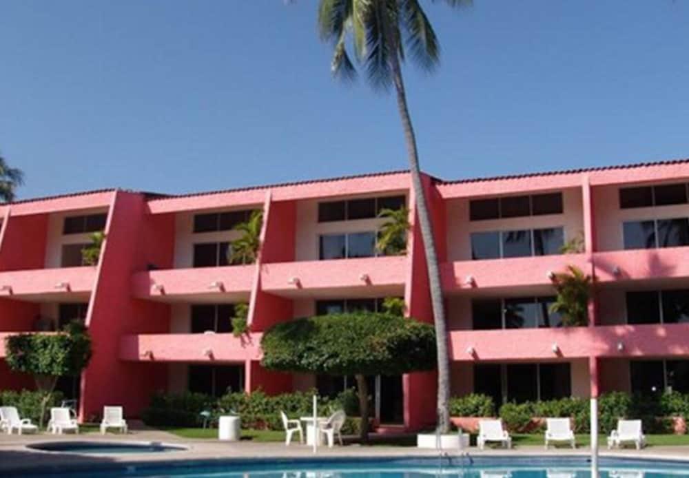 Coral Ixtapa Hotel Ixtapa  Exterior photo